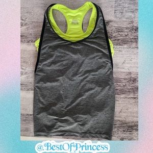 Nike Women’s Small Tank Built In Sports Bra